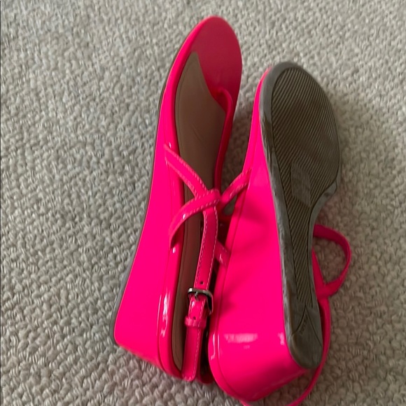Prada Neon Pink Patent Leather Sandals, Wedge Heel, Size 8 1/2 - Picture 4 of 10